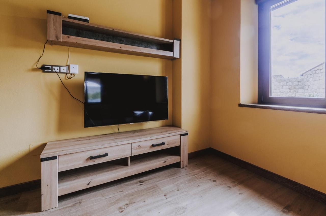 Вилла Fidalsa Rest Station Villadiego Экстерьер фото